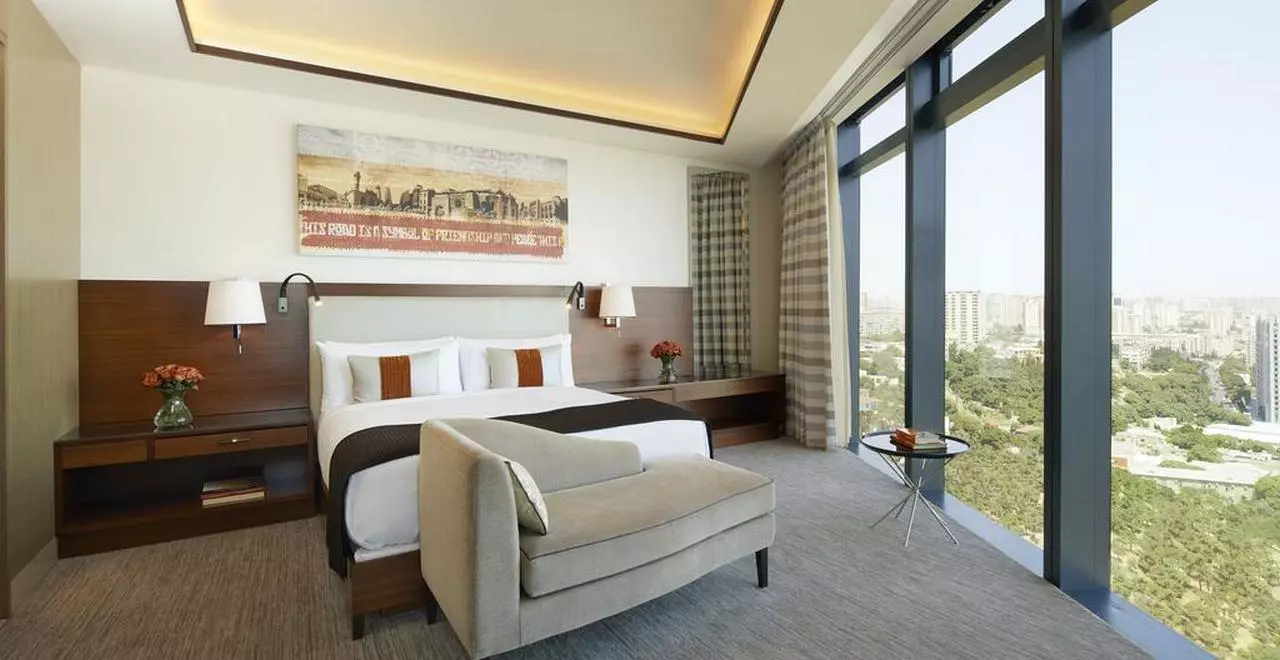 FAIRMONT_SHABAVIZ (6).jpg